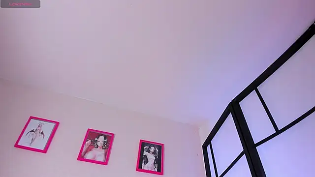 missweetpeach online show from February 20, 12:20 am