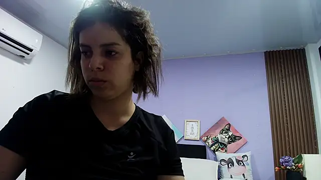 gisell gomez online show from February 13, 8:10 pm