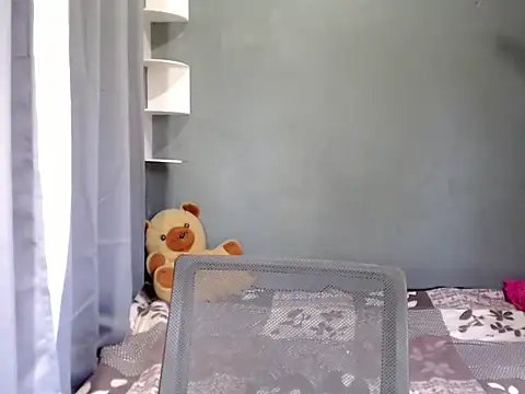 urseductivebarbie xx online show from October 23, 12:05 am