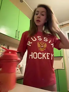 MarinaDiva11 74 online show from December 20, 7:40 pm