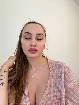 Maribelle Vinnie online show from February 14, 12:51 pm