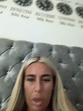 EllieMaeBaby online show from September 17, 4:16 pm