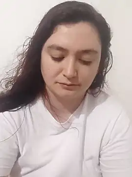 Anaa Rose online show from November 15, 9:05 pm