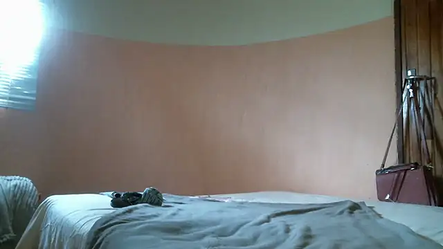 Pretty miss devilxxx35 online show from November 3, 11:47 am