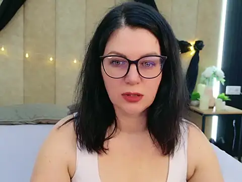 Nina Stane online show from October 16, 5:43 am