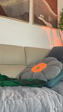 zhizhinaigai online show from November 19, 6:24 am