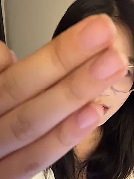 Ella-A9 online show from September 22, 3:10 pm