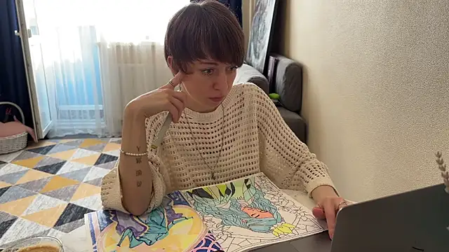 daniellia  online show from May 19, 2:24 pm