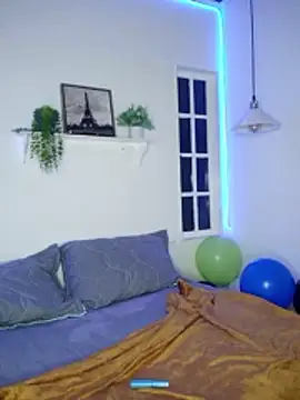 brandi bae1 online show from April 11, 12:39 am