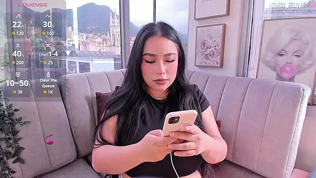 Snapshot of Zoey_thompson chatting on September 15, 8:05 pm Zoey thompson online show from September 15, 8:05 pm