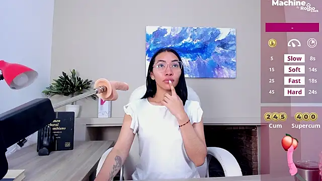 lucyy liiuu online show from November 21, 1:24 pm