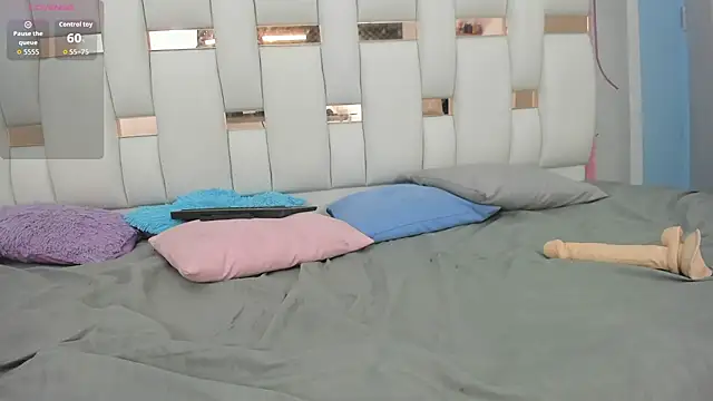 marsmith1 online show from November 8, 5:56 am