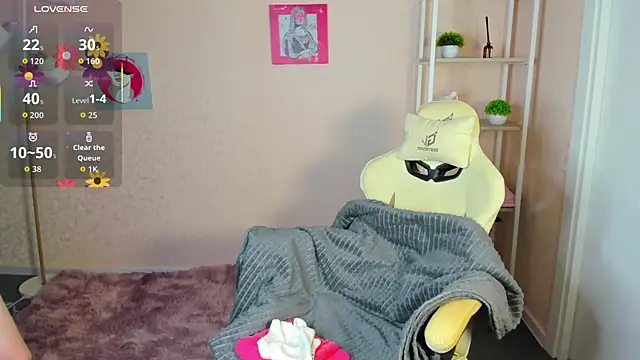 Snapshot of R0cket_bunny chatting on September 20, 12:10 am R0cket bunny online show from September 20, 12:10 am