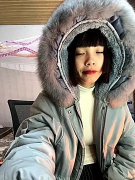 andymi1 online show from January 11, 3:11 am