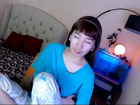 Snapshot of ShantalFoxxy_ chatting on October 17, 2:09 pm ShantalFoxxy online show from October 17, 2:09 pm