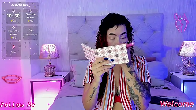 Pamelamiler   online show from March 25, 1:25 pm