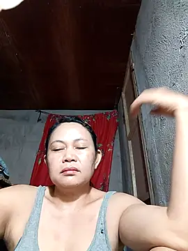 Everleigh mom online show from October 27, 3:46 am