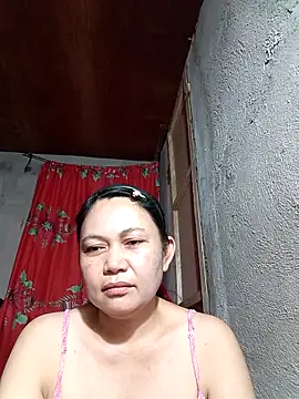 Everleigh mom online show from October 4, 6:19 am