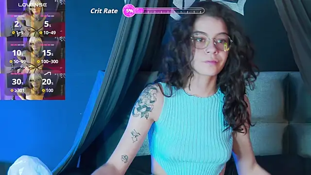 Snapshot of RavennMoonn chatting on September 27, 7:54 pm RavennMoonn online show from September 27, 7:54 pm