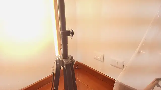 zarah andrew   online show from October 7, 11:58 am