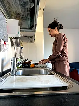 Snapshot of Sora_pasquale chatting on September 30, 7:14 am Sora pasquale online show from September 30, 7:14 am