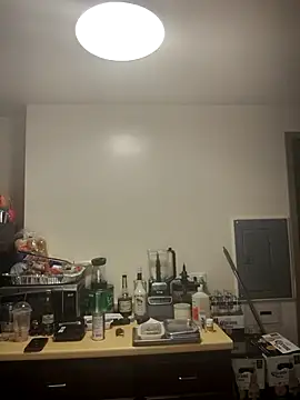 MzGigglez69 online show from April 11, 10:35 pm