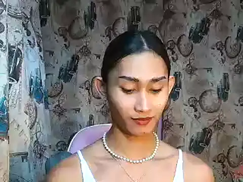 youarea dreamer online show from December 19, 7:28 pm