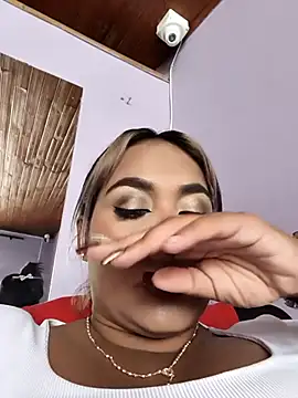 EmilyDuran  online show from October 3, 5:18 pm