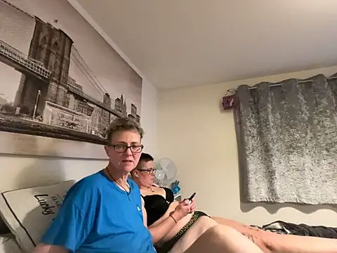 Curvy-Jinx online show from February 27, 8:52 pm