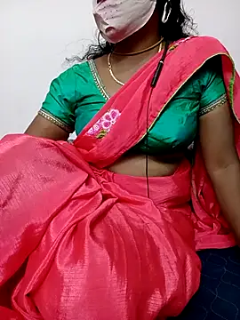 Snapshot of Cute_Renuka chatting on October 9, 5:06 pm Cute Renuka online show from October 9, 5:06 pm