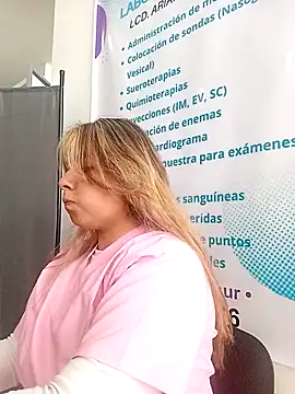 SUSY  06 online show from May 8, 3:26 pm