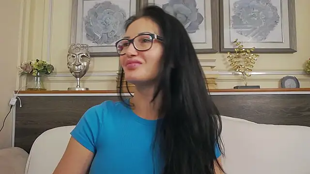 HellenDesire online show from November 14, 4:12 am