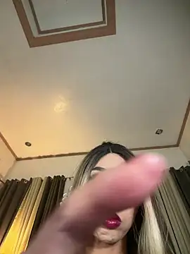 Monstercockgoddessx online show from February 14, 4:20 pm