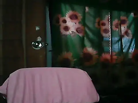 CreamyPussy4uxx online show from November 18, 12:33 am