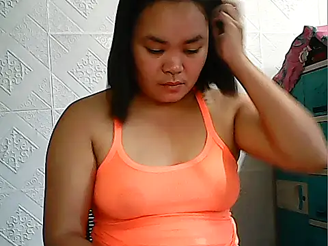 CreamyPussy4uxx online show from March 15, 6:48 am