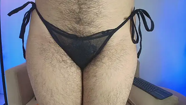 HairyAillyn online show from April 14, 5:02 pm