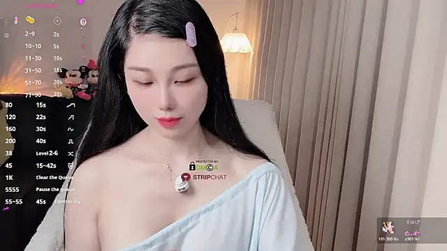 Xiatian520  online show from March 25, 7:22 am