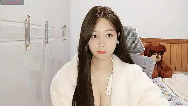 Xiaotantan-99 online show from November 5, 7:30 pm