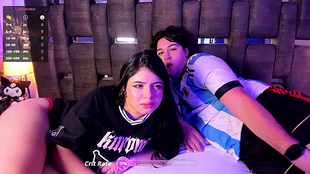 EmilyANDrew  online show from November 30, 5:44 am