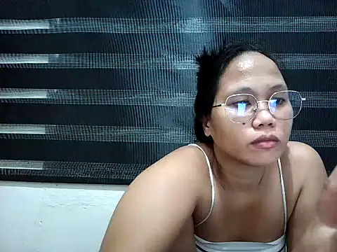 SpankyMyAss69 online show from May 21, 4:49 pm