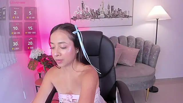 July Adams online show from February 15, 9:36 pm