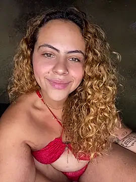 Chloe Leaozinho online show from April 18, 11:26 pm