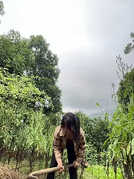 Phayphay77 online show from October 3, 10:09 am