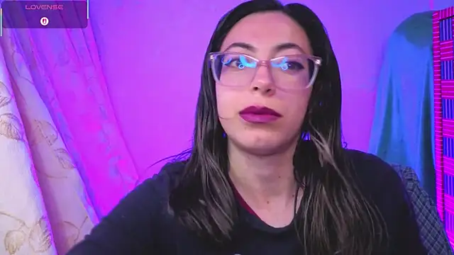 Miranda sexlove  online show from February 1, 6:01 am