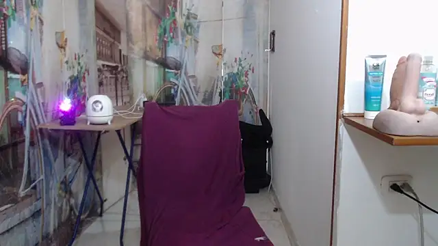 greeneyes nurse online show from March 5, 8:04 pm