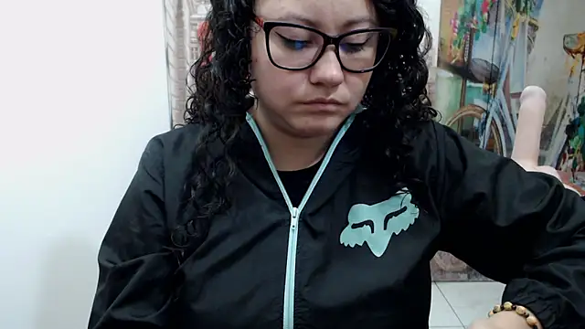 Snapshot of greeneyes_nurse chatting on September 27, 2:19 am greeneyes nurse online show from September 27, 2:19 am