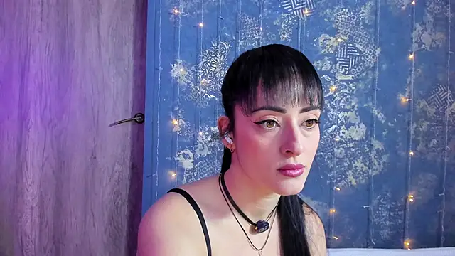 sweet chris diamond online show from January 9, 3:00 am