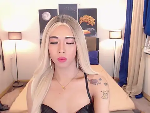 PreciousAmore online show from November 11, 10:23 am