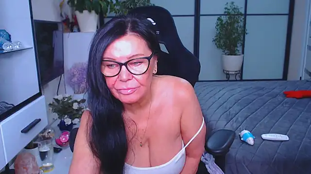 Anna Blare online show from November 22, 9:45 am