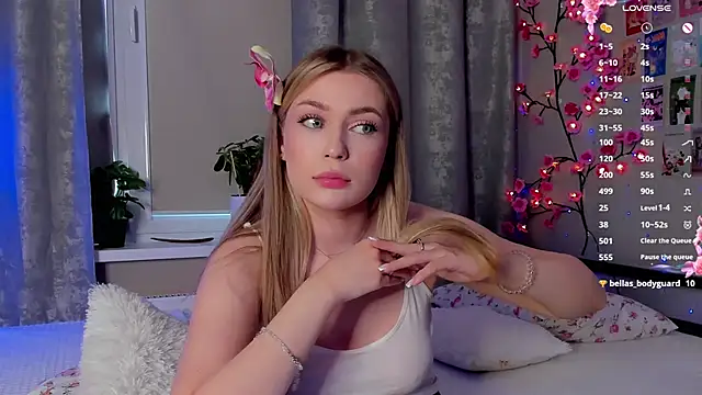 IsabellaTaiIer online show from November 14, 12:05 pm